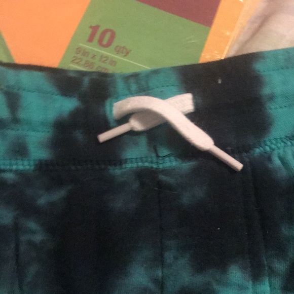 My hero Academia limited edition deku shorts - Picture 2 of 5